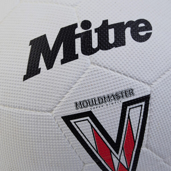 Super Dimple Football - Image 4