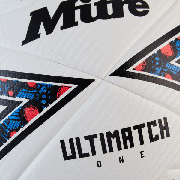 Ultimatch One White & Yellow Mixed 10 Ball Deal Plus FREE Bag - Image 5