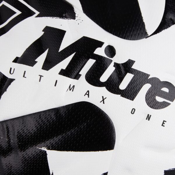 Ultimax One White 10 Ball Deal Plus FREE bag - Image 4